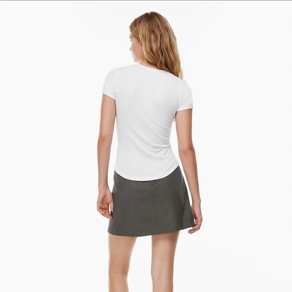 Sunday Best Bliss Hip T-Shirt - Picture 10 of 12